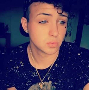 Meet your Posher, Kenton